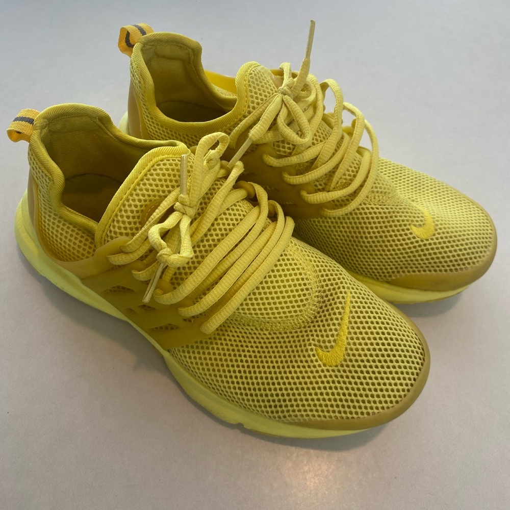 NIKE AIR PRESTO ULTRA BREATHE LEMON ATHLETIC LIGHT GUC WOMENS SZ 8 EU 38